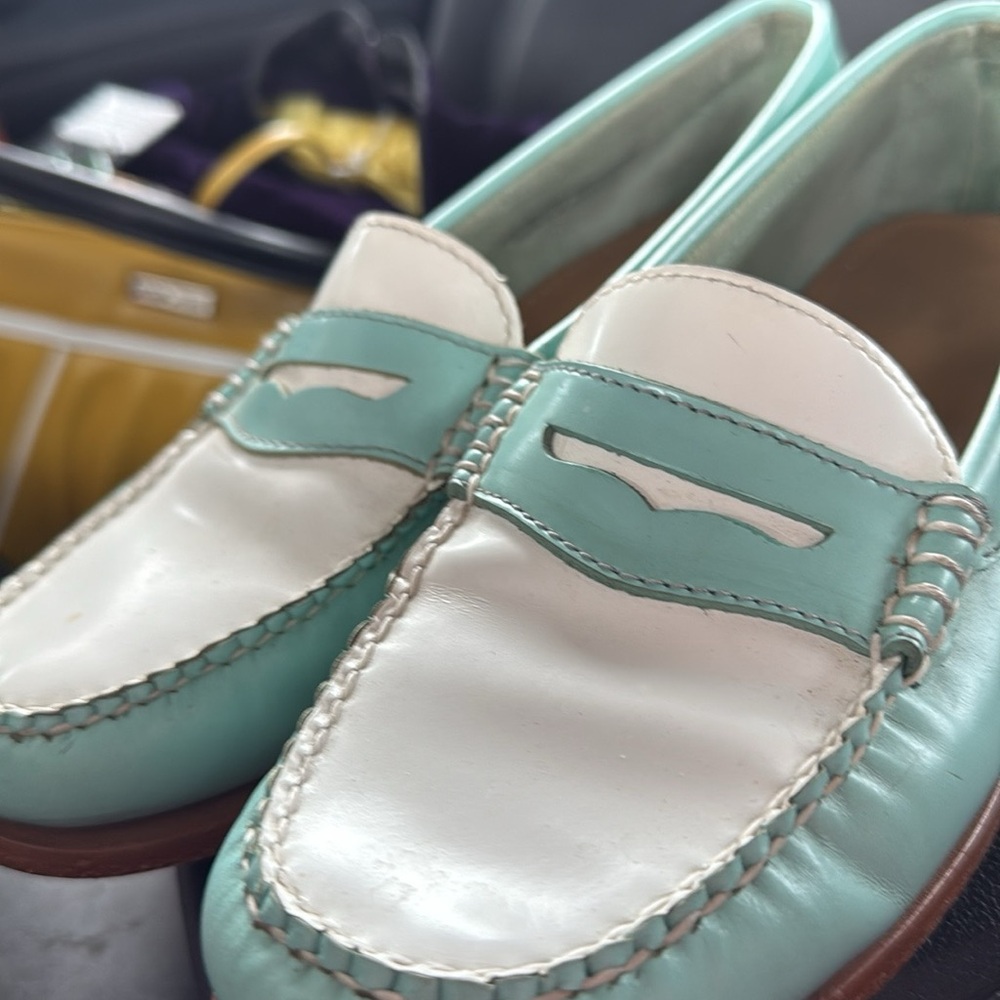 Vintage G.H. Bass Weejuns penny loafers